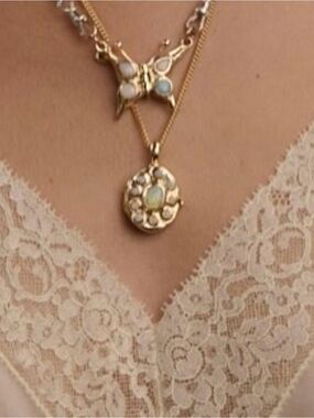 ISO Millie Savage Treasured Locket